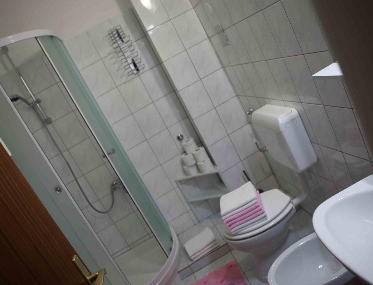 Apartments Garac Dugi Rat Luaran gambar